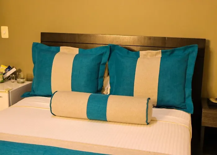 Hotel Medellin Gold